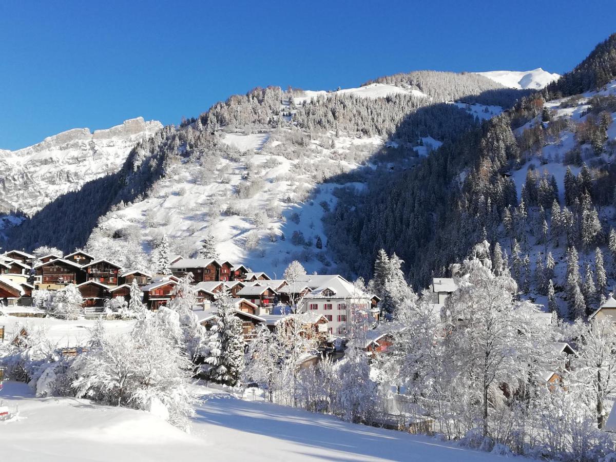 Chalet Waldrand Inden Bagian luar foto